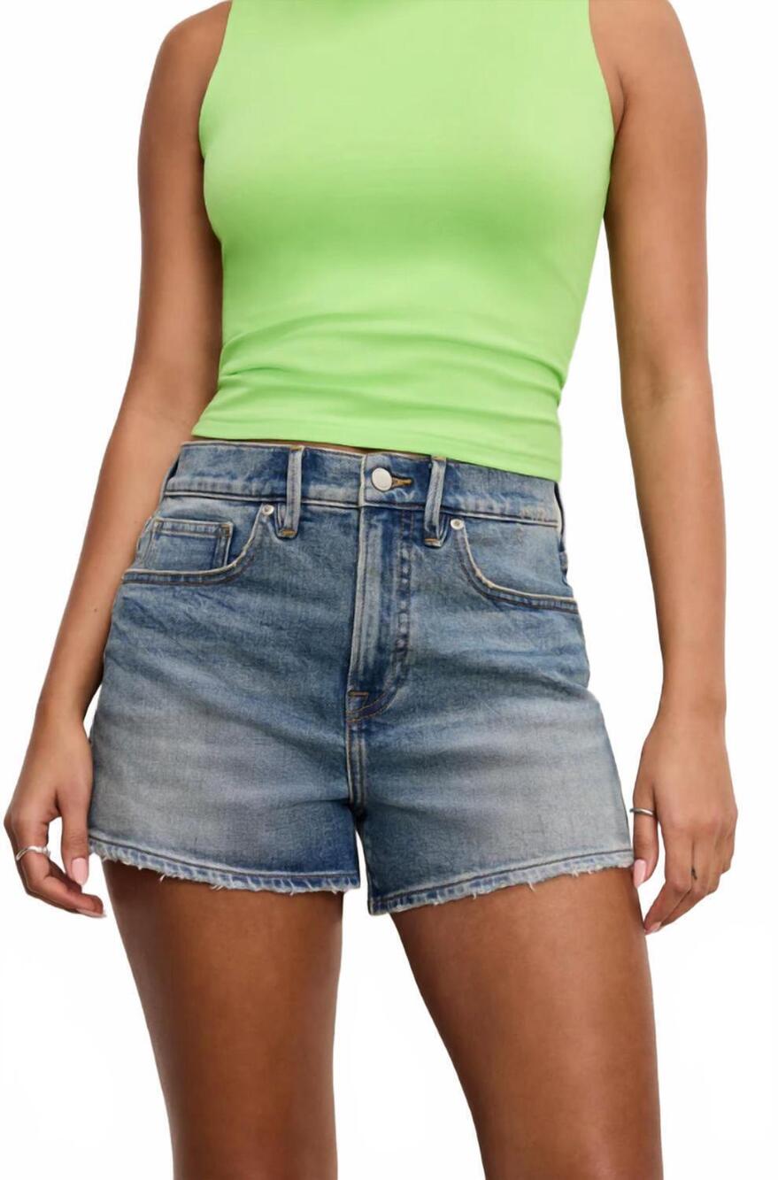 NEW GOOD AMERICAN good 90s shorts in light blue wash